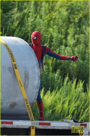 Фото со съёмок фильма Человек-паук: Возвращение домой (2017)